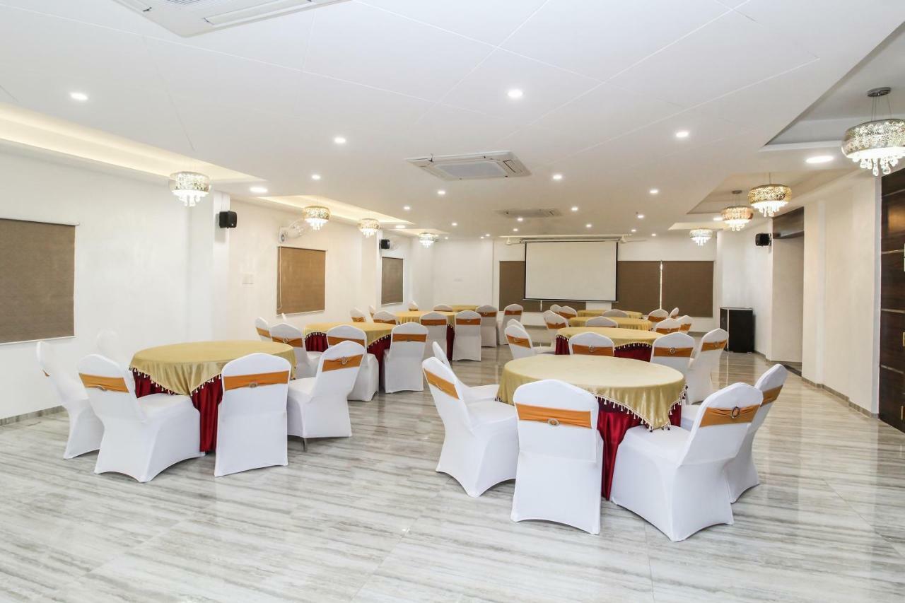 Capital O 40833 Maharaja Hotel & Restaurant Kashipur Εξωτερικό φωτογραφία
